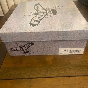 Freebird Ice Multi Tiara Size 8-$90